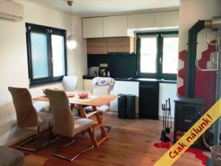 Eladó 50 m²-escsaládi ház Dunakeszi, Csurgó köz: 79'900'000 Ft
