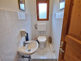 Eladó 89 m²-escsaládi ház Dunakeszi, Duna sor: 228'000'000 Ft