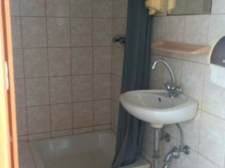 Eladó 550 m²-escsaládi ház Dunakeszi, Dunakeszi-Gyártelep állomáshoz közel: 348'000'000 Ft