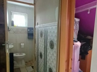 Eladó 200 m²-escsaládi ház Dunakeszi, Fő út közeli utca: 157'000'000 Ft