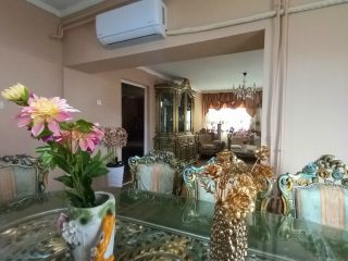 Eladó 200 m²-escsaládi ház Dunakeszi, Fő út közeli utca: 157'000'000 Ft