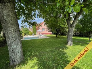 Eladó 203 m²-escsaládi ház Dunakeszi, Gizella utca: 179'900'000 Ft