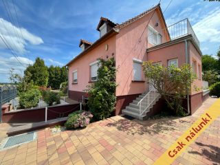 Eladó 203 m²-escsaládi ház Dunakeszi, Gizella utca: 179'900'000 Ft