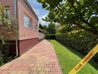 Eladó 203 m²-escsaládi ház Dunakeszi, Gizella utca: 179'900'000 Ft