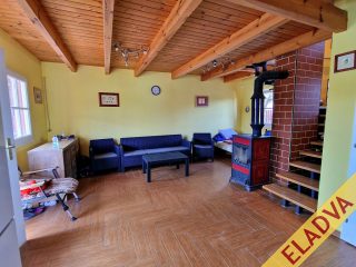 Eladó 68 m²-escsaládi ház Dunakeszi, Harcsa utca: 56'900'000 Ft