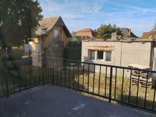 Eladó 90 m²-escsaládi ház Dunakeszi, Révdűlő: 147'500'000 Ft