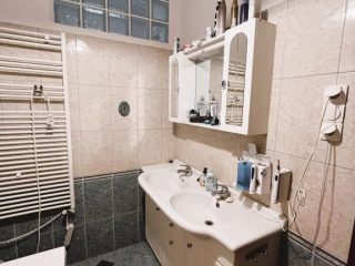 Eladó 200 m²-escsaládi ház Dunakeszi, Tavasz utca: 159'900'000 Ft