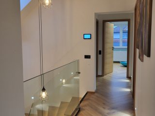 Eladó 210 m²-escsaládi ház Dunakeszi, Tóváros: 199'000'000 Ft