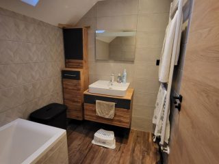 Eladó 210 m²-escsaládi ház Dunakeszi, Tóváros: 199'000'000 Ft