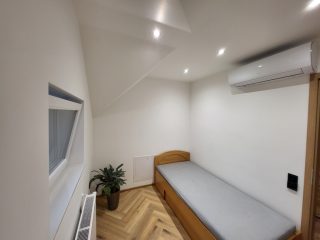 Eladó 210 m²-escsaládi ház Dunakeszi, Tóváros: 199'000'000 Ft