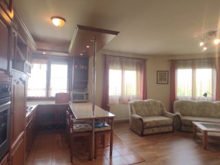 Eladó 110 m²-estársasházi lakás Dunaújváros, Bagolyvár utca: 88'900'000 Ft