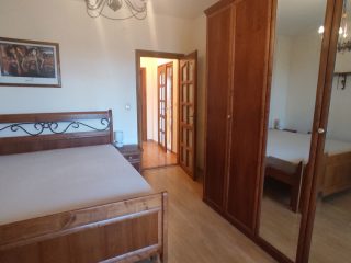 Eladó 110 m²-estársasházi lakás Dunaújváros, Bagolyvár utca: 88'900'000 Ft