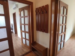Eladó 110 m²-estársasházi lakás Dunaújváros, Bagolyvár utca: 88'900'000 Ft