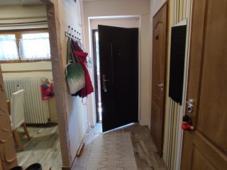 Eladó 47 m²-estársasházi lakás Dunaújváros, Bocskai utca: 32'900'000 Ft