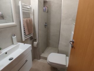 Eladó 200 m²-escsaládi ház Dunaújváros, Csillagdomb utca: 159'990'000 Ft