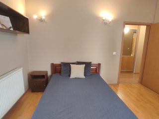 Eladó 200 m²-escsaládi ház Dunaújváros, Csillagdomb utca: 159'990'000 Ft