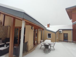 Eladó 200 m²-escsaládi ház Dunaújváros, Csillagdomb utca: 159'990'000 Ft