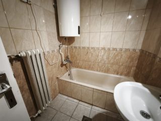 Eladó 51 m²-estársasházi lakás Dunaújváros, Dózsa György út: 32'490'000 Ft