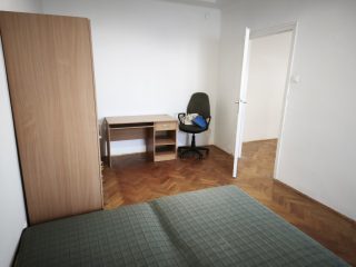 Eladó 51 m²-estársasházi lakás Dunaújváros, Dózsa György út: 32'490'000 Ft