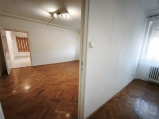 Eladó 51 m²-estársasházi lakás Dunaújváros, Dózsa György út: 32'490'000 Ft