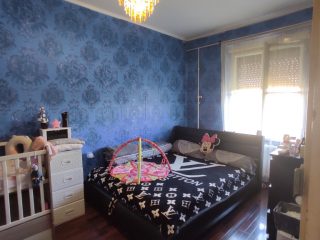 Eladó 50 m²-estársasházi lakás Dunaújváros, Esze Tamás utca: 33'500'000 Ft