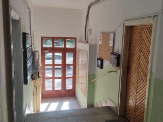 Eladó 50 m²-estársasházi lakás Dunaújváros, Esze Tamás utca: 33'500'000 Ft