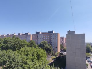 Eladó 52 m²-estársasházi lakás Dunaújváros, Fáy András utca: 29'900'000 Ft
