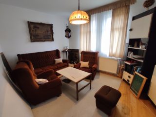 Eladó 350 m²-escsaládi ház Dunaújváros, Gőzmalom utca: 128'000'000 Ft