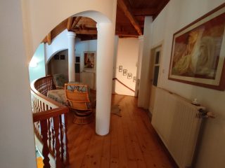 Eladó 350 m²-escsaládi ház Dunaújváros, Gőzmalom utca: 128'000'000 Ft