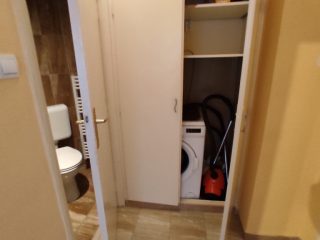 Eladó 27 m²-estársasházi lakás Dunaújváros, Korányi Sándor utca: 24'800'000 Ft