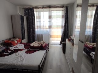 Eladó 53 m²-estársasházi lakás Dunaújváros, Lobogó utca: 38'500'000 Ft