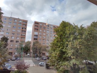 Eladó 57 m²-estársasházi lakás Dunaújváros, Római körút: 34'900'000 Ft