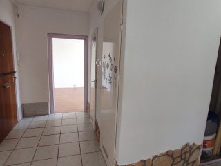 Eladó 47 m²-estársasházi lakás Dunaújváros, Tavasz utca: 29'900'000 Ft