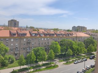 Eladó 52 m²-estársasházi lakás Dunaújváros, Vasmű út: 33'500'000 Ft