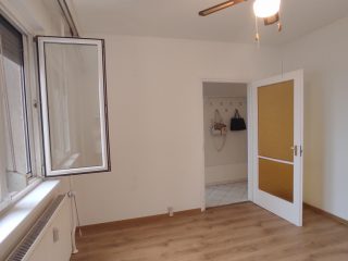 Eladó 52 m²-estársasházi lakás Dunaújváros, Vasmű út: 33'500'000 Ft