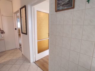 Eladó 52 m²-estársasházi lakás Dunaújváros, Vasmű út: 33'500'000 Ft