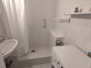 Eladó 52 m²-estársasházi lakás Dunaújváros, Vasmű út: 33'500'000 Ft