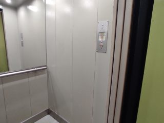 Eladó 52 m²-estársasházi lakás Dunaújváros, Vasmű út: 33'500'000 Ft