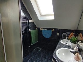 Eladó 142 m²-escsaládi ház Dunavarsány, Központ közeli utca: 119'990'000 Ft