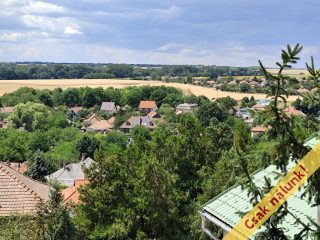 Eladó 130 m²-escsaládi ház Ecséd, Táncsics Mihály utca: 38'900'000 Ft