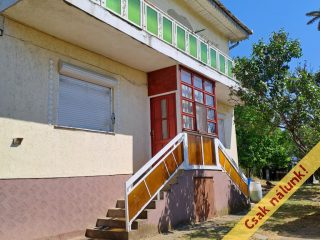 Eladó 130 m²-escsaládi ház Ecséd, Táncsics Mihály utca: 38'900'000 Ft