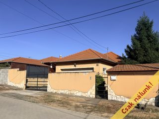 Eladó 133 m²-escsaládi ház Ecser, Nádas Béla utca: 150'000'000 Ft