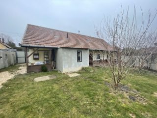 Eladó 56 m²-escsaládi ház Ercsi, Dunai utca: 35'000'000 Ft