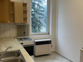 Eladó 48 m²-estársasházi lakás Ercsi, Kedvelt ltp. utca: 29'900'000 Ft