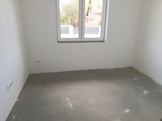 Eladó 186 m²-escsaládi ház Érd (Dombosváros) , Bihari utca környékén: 154'500'000 Ft