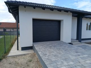 Eladó 186 m²-escsaládi ház Érd (Dombosváros) , Bihari utca környékén: 154'500'000 Ft