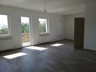 Eladó 128 m²-escsaládi ház Érd (Dombosváros) , Dombosvárosban található utca: 149'900'000 Ft