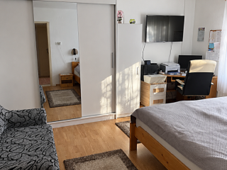 Eladó 77 m²-escsaládi ház Érd (Dombosváros) , Rekettye utca közelében utca: 77'000'000 Ft