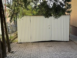 Eladó 77 m²-escsaládi ház Érd (Dombosváros) , Rekettye utca közelében utca: 77'000'000 Ft