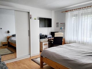 Eladó 77 m²-escsaládi ház Érd (Dombosváros) , Rekettye utca közelében utca: 77'000'000 Ft